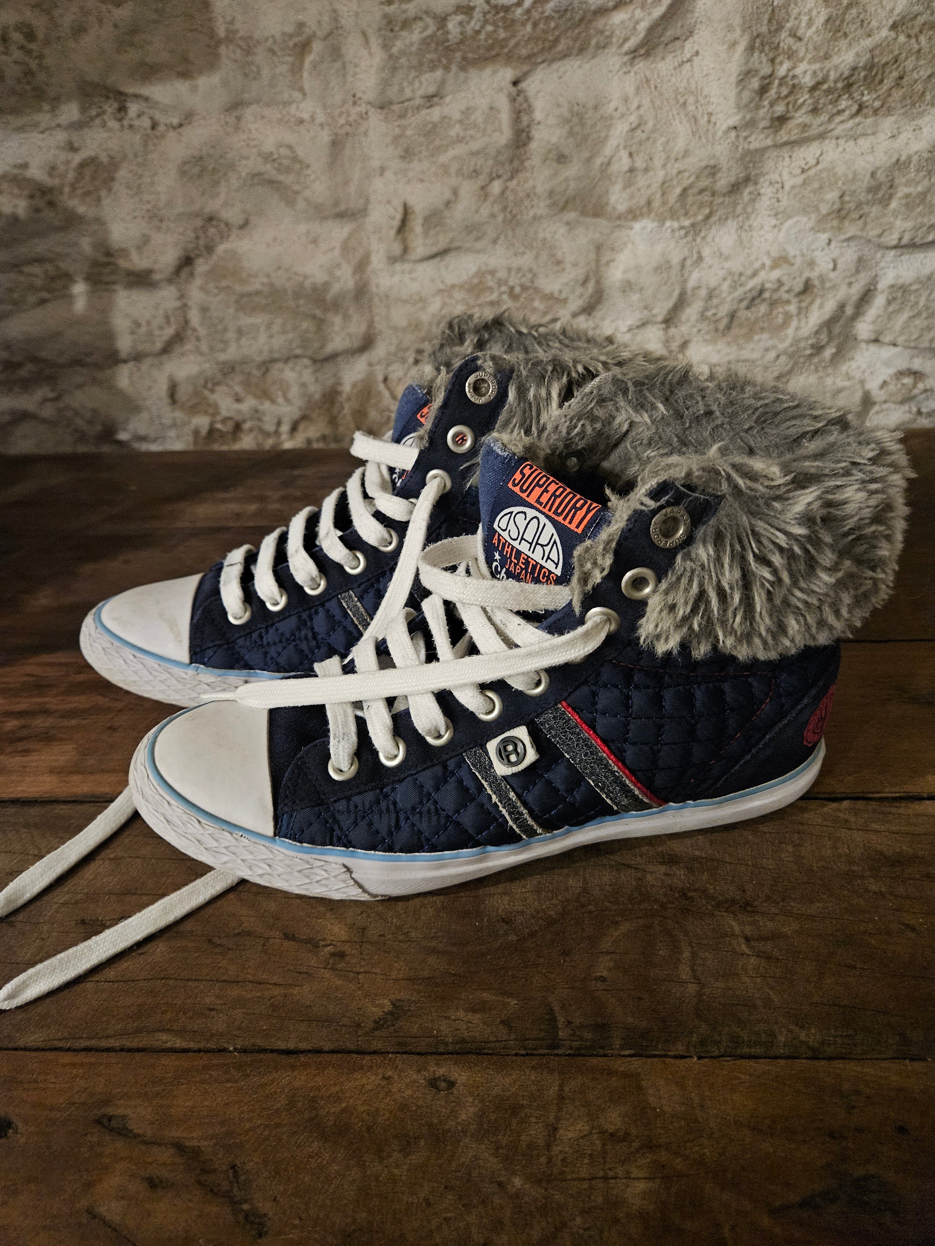 Baskets Montantes Superdry Bleu Marine Fourrées - Pointure 38 - FIN DE SÉRIE