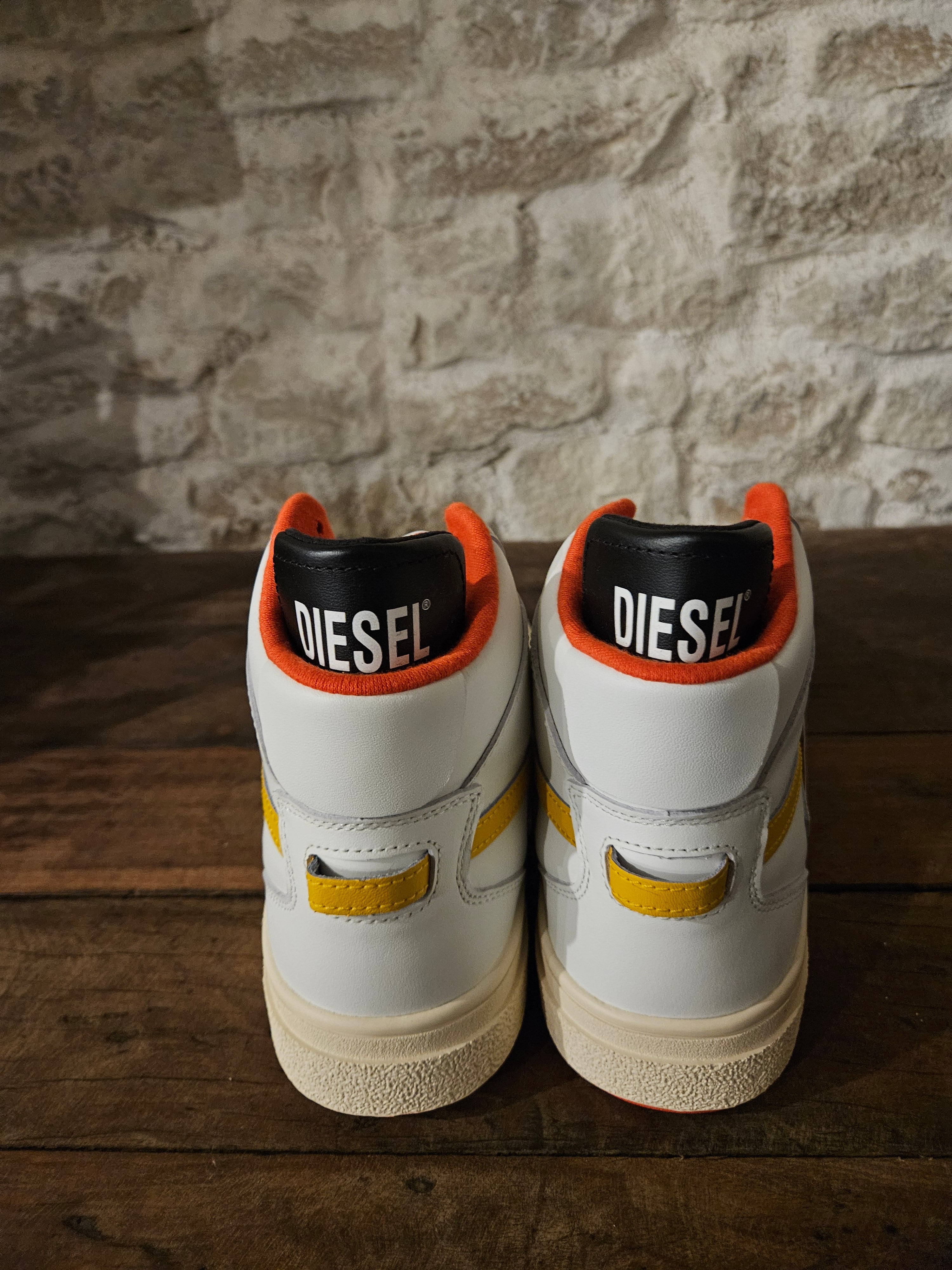 Baskets Diesel Homme Blanches Orange Jaune - Pointure 42.5 - FIN DE SÉRIE