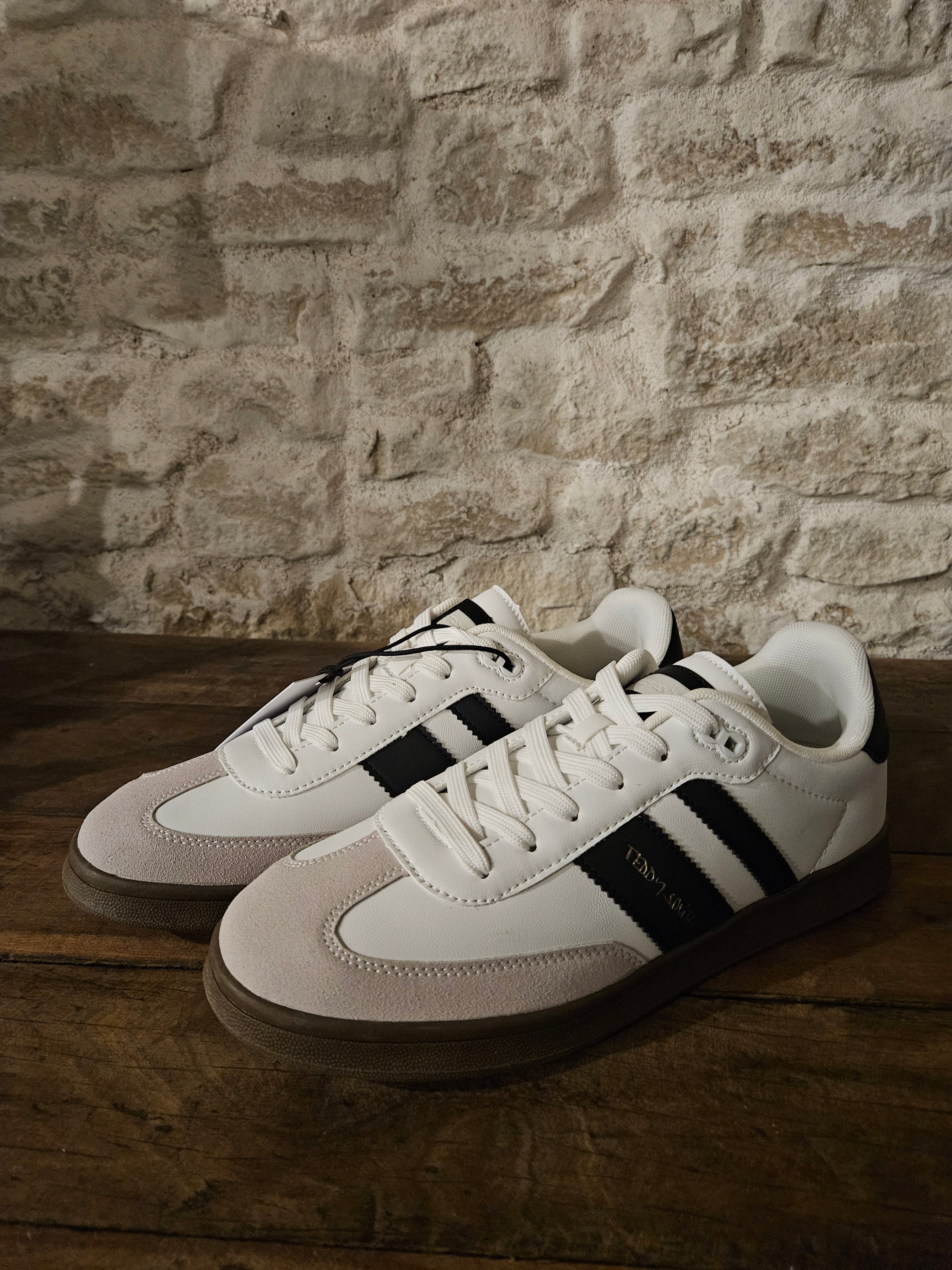 Baskets Teddy Smith Homme Blanches et Noires Since 1989 - Pointure 44 - FIN DE SÉRIE